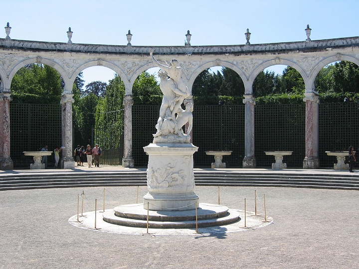 058 Versailles gardens.jpg